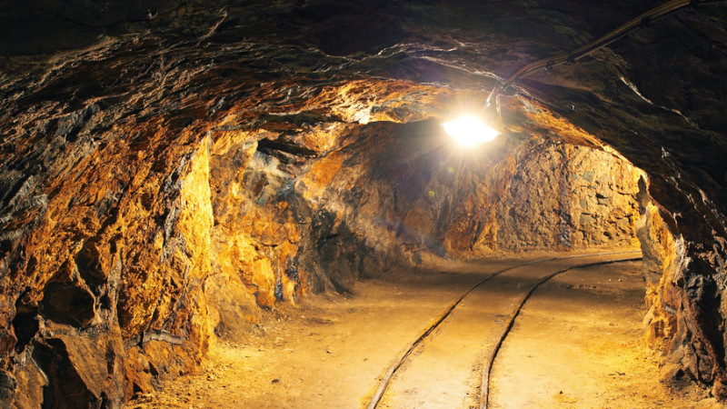 Metode-Penambangan-Emas-Underground-Hard-Rock-Mining-agincourt-resources-perusahan-pertambangan-indonesia