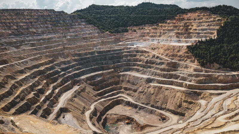 junior-mining-company-pertambangan-emas-agincourt-resources