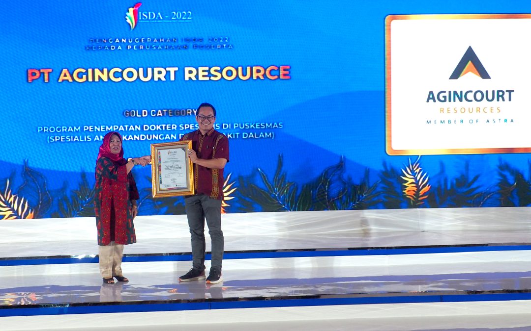 Penghargaan Emas untuk Penempatan Dokter Spesialis Di Puskesmas dalam Indonesian Sustainable Development Goals Award (ISDA) 2022