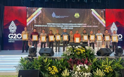 Utama Award  for Mining Engineering Management Aspects for groups of business entities holding KK, IUP BUMN, IUP PMA, IUPK mineral commodities from the Ministry of Energy and Mineral Resources (ESDM)