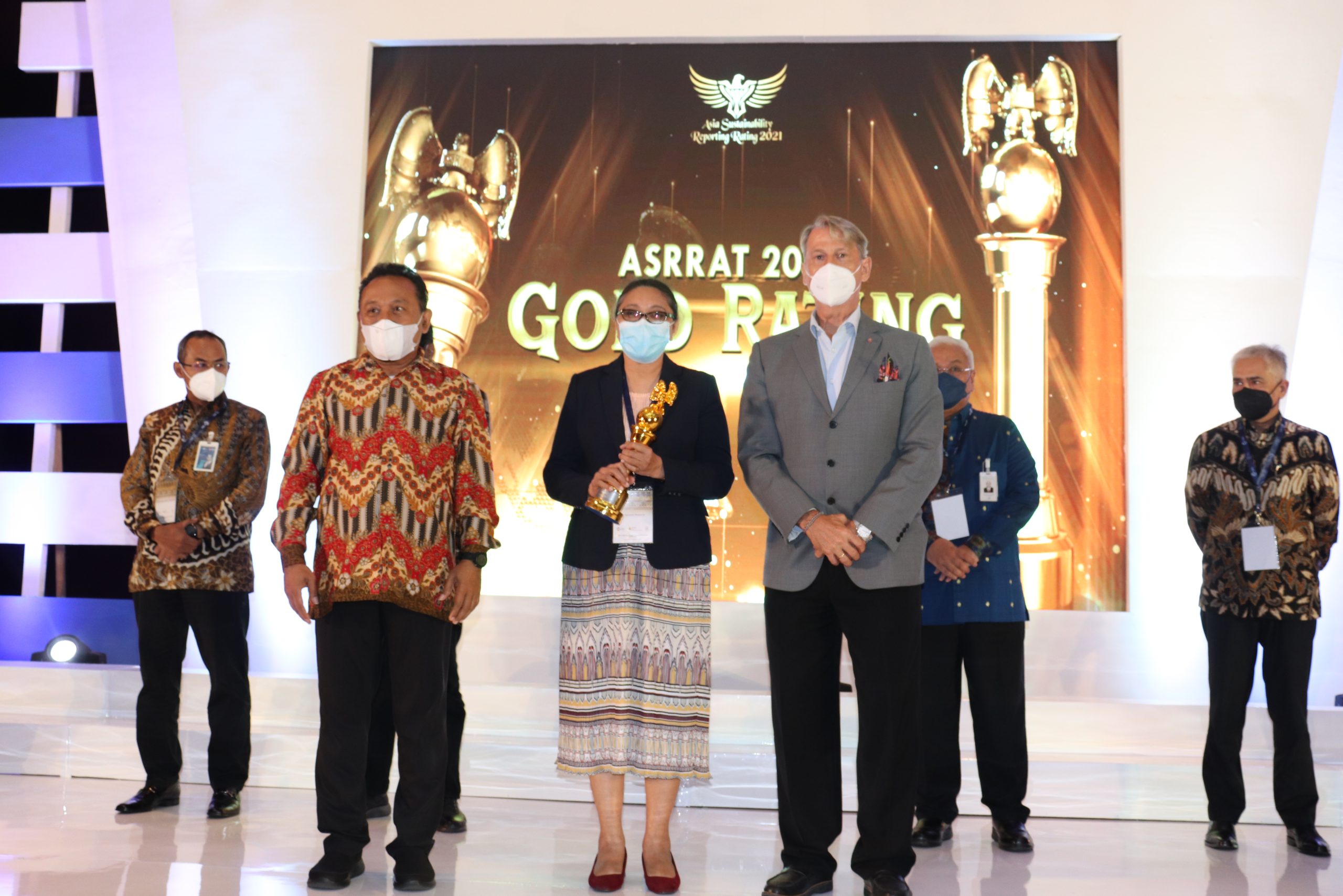 Gold Rank the 17th Asia Sustainability Reporting Rating (ASRRAT) 2021
