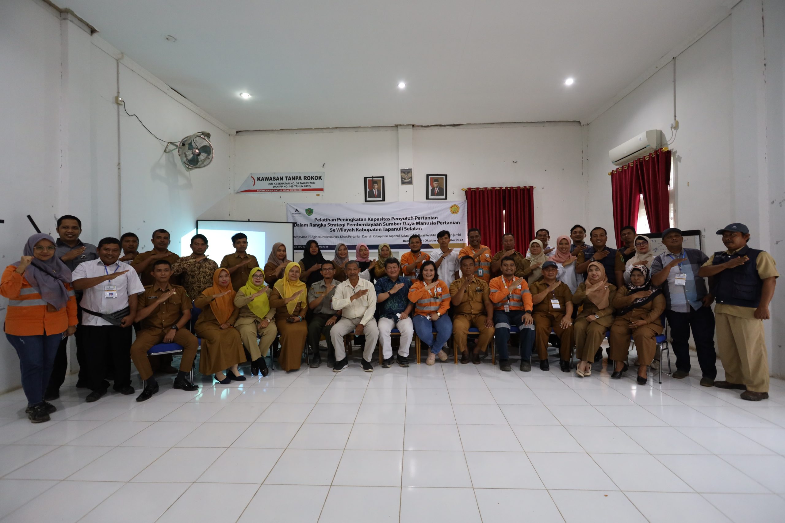 First in North Sumatra, Agincourt Resources Holds Intensive Agricultural Extension Assistance 