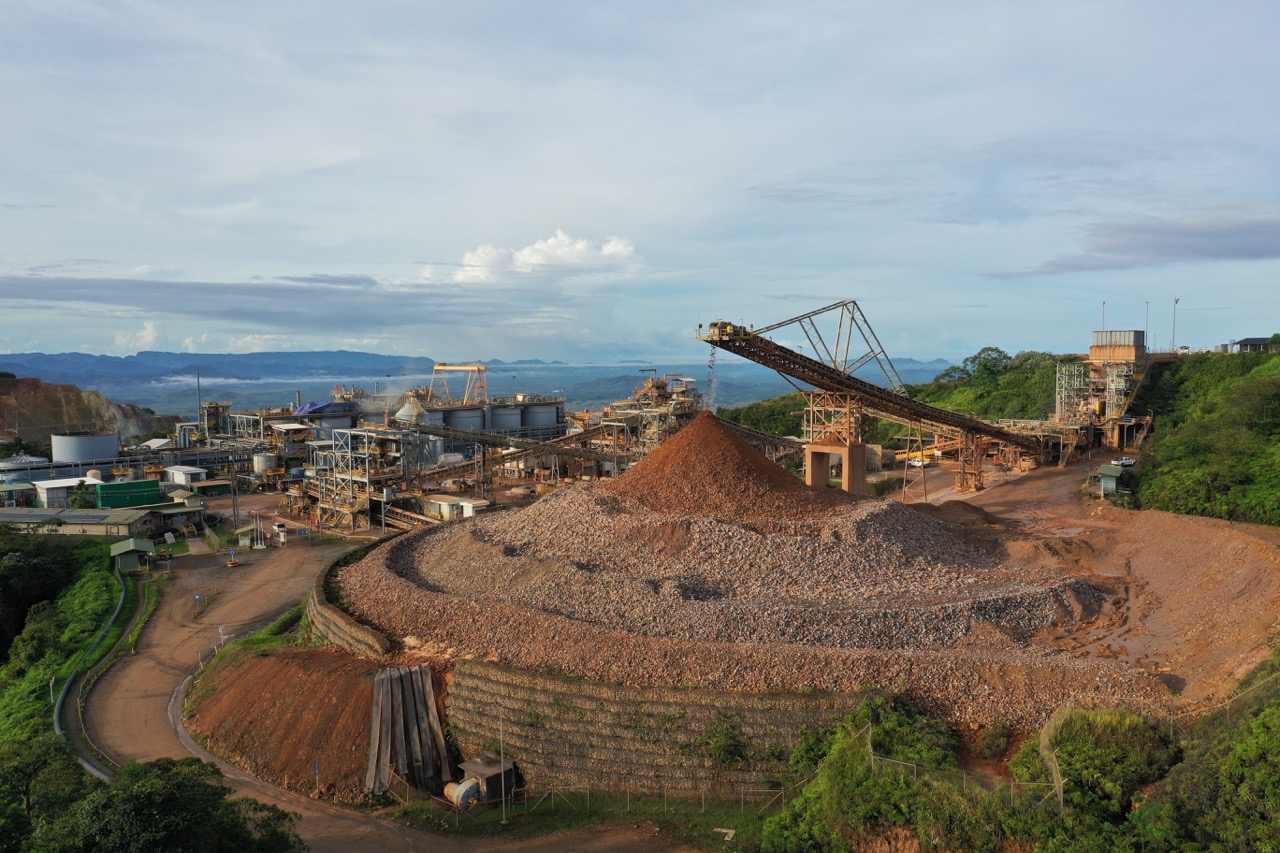 History of Indonesian Gold Mining, Evolving in Colonialism Era