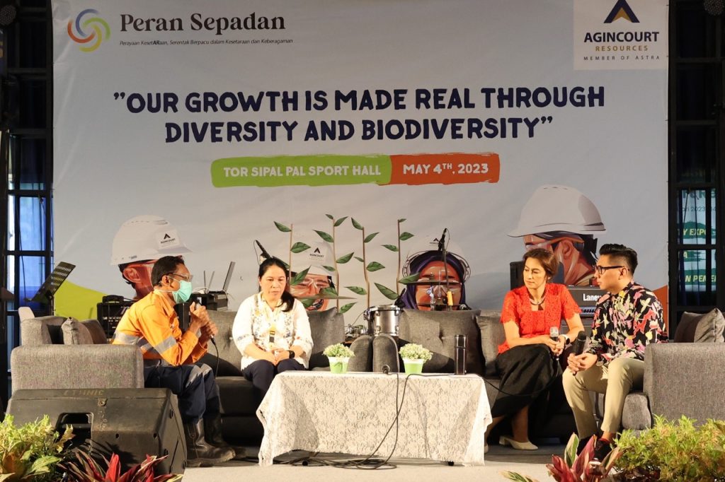 Photo 1: GREAT talk with Rahmat Lubis, PTAR General Manager Operations; Sandra Makadada, PTAR Human Capital Senior Manager; and Davina Veronica, actress and environmentalist and animal activist.