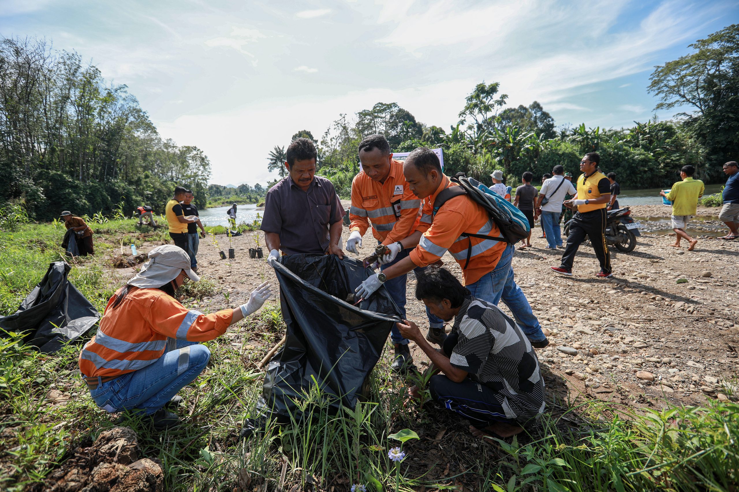 Peringati Hari Menanam Pohon Indonesia, PTAR Ajak Masyarakat Peduli Lingkungan
