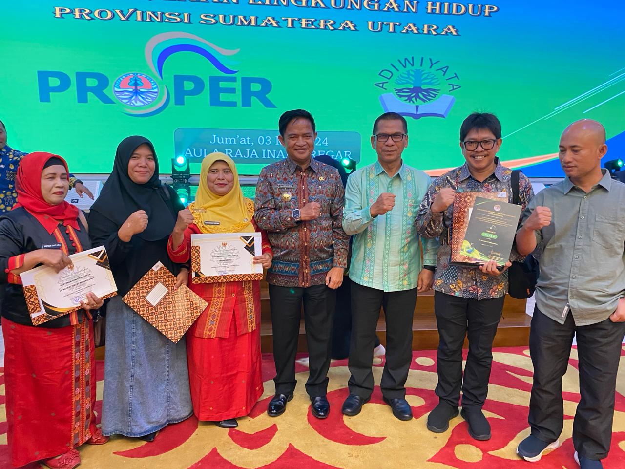penghargaan-sekolah-berbudaya-lingkungan-hidup-provinsi-sumatra-utara-adiwiyata-tahun-2023