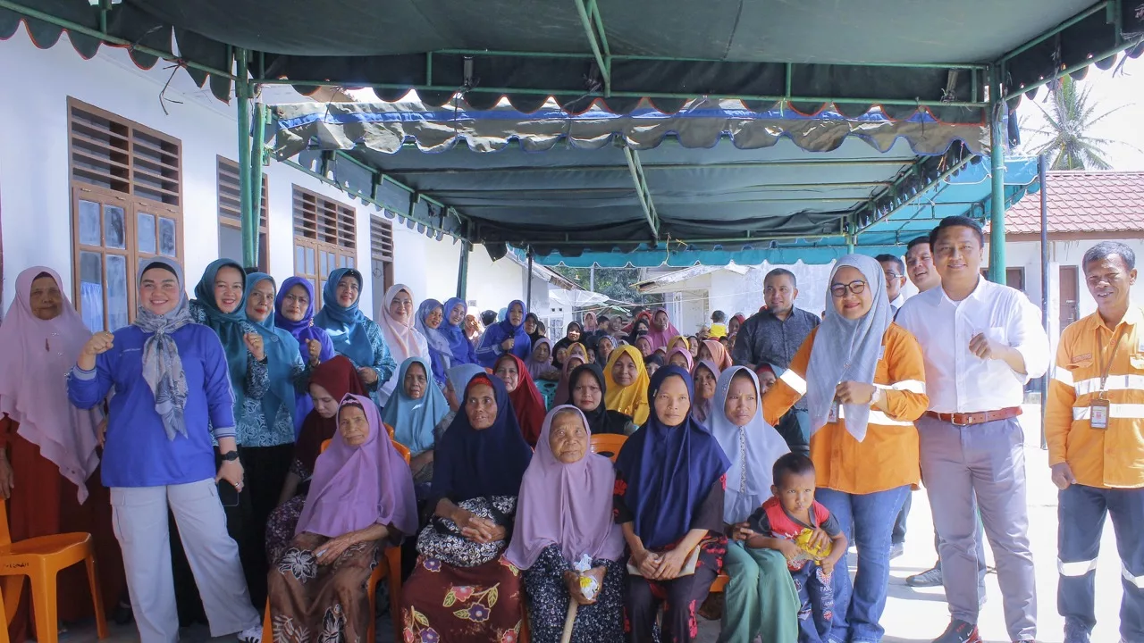 213 People of Angkola Timur Received Free Specialized Medical Treatment