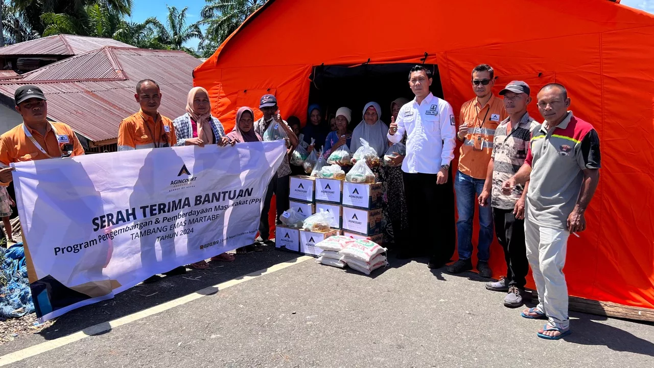 Rianiate and Sibara-Bara Villages Received Aid Following Floods