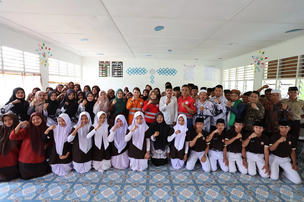 Batang Toru Nahdlatul Ulama Senior High School Acquires First Aid Skills 