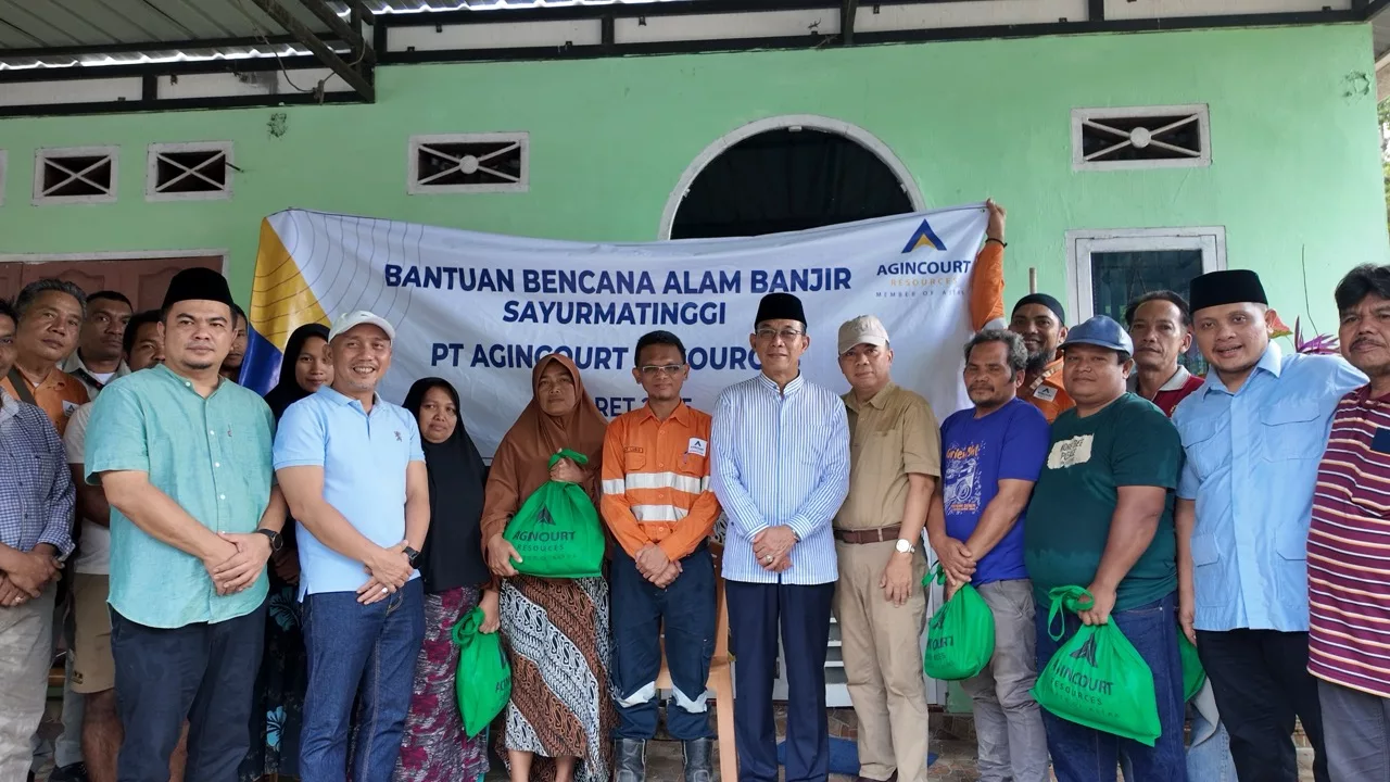 Agincourt Resources Salurkan Bantuan bagi 2.500 Keluarga Terdampak Banjir di Tapanuli Selatan dan Padangsidimpuan