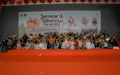 membimbing-dengan-cinta-mengasuh-dengan-bijaksana-persada-bekali-orang-tua-menjadi-sahabat-anak-di-era-digital