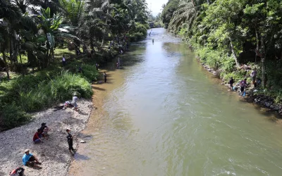 lubuk-larangan-rawat-tradisi-jaga-keanekaragaman-hayati