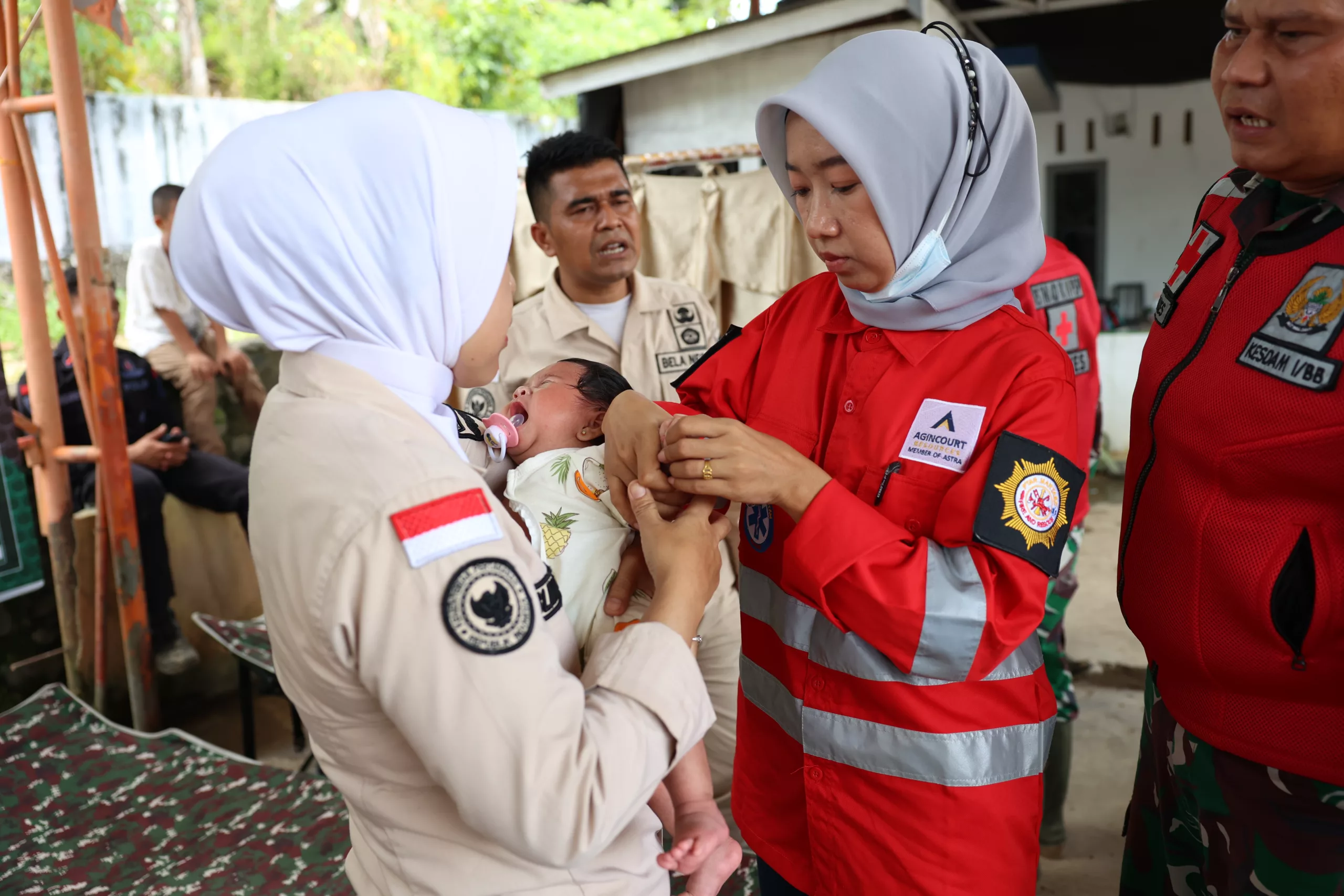 Respons Agincourt Resources atas Banjir Bandang Garoga: Sigap dan Berbasis Fakta Agincourt Resources’ Response to the Garoga Flood: Fast, Fact-Based Action