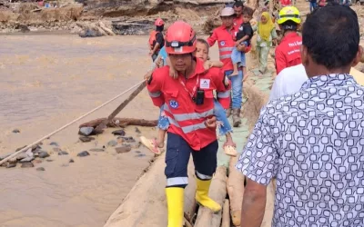 Dari Evakuasi hingga Logistik ke Wilayah Terisolasi, Agincourt Resources Bantu 3.000 Warga Terdampak di Tapanuli Selatan